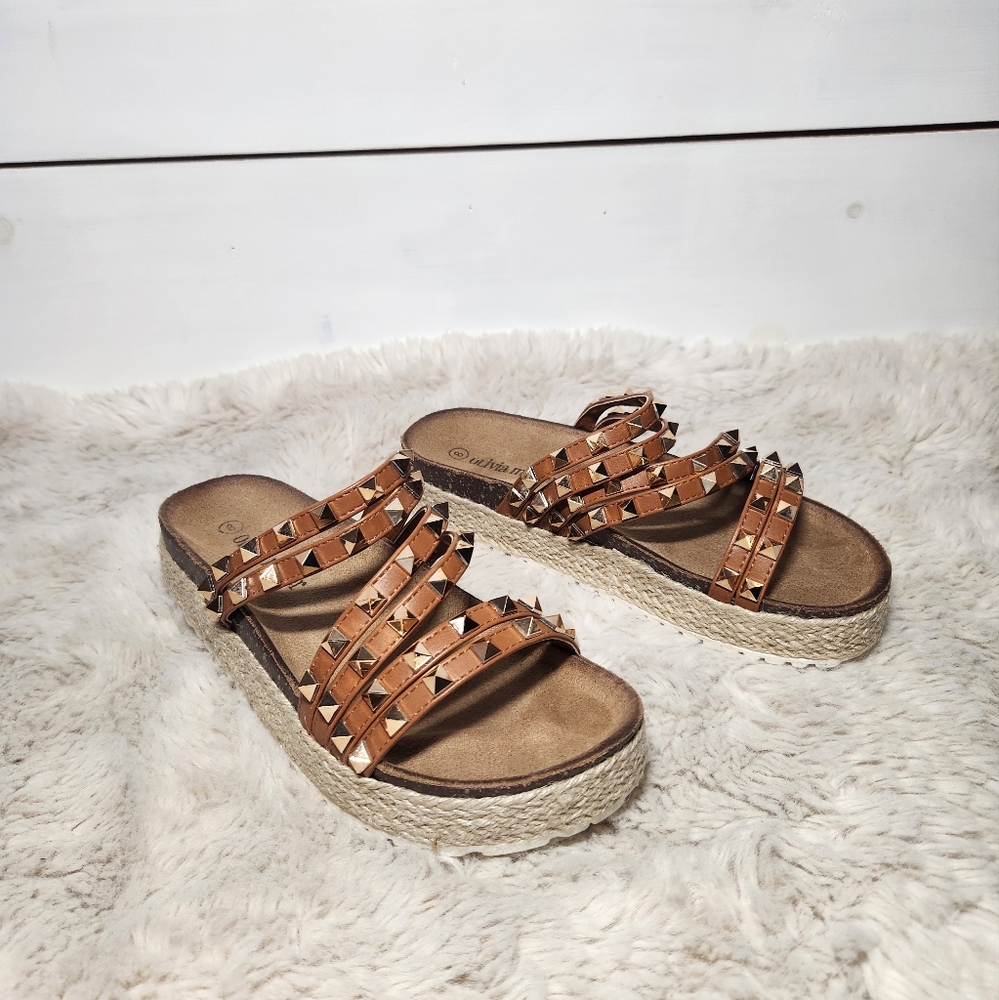 Olivia Miller Amalfi Tan Sandals Women's 8